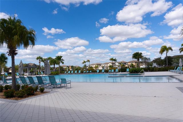 4527 GLOBE THISTLE DRIVE, Tampa, FL 33619