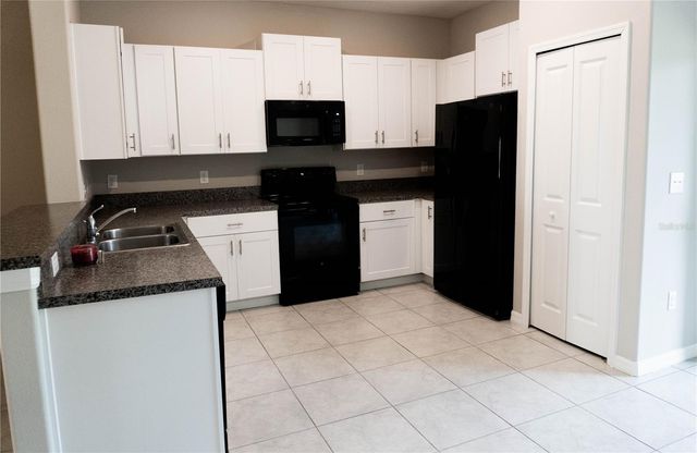 4527 GLOBE THISTLE DRIVE, Tampa, FL 33619