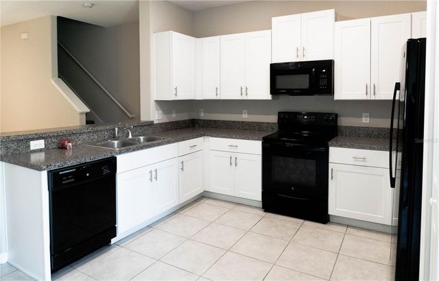 4527 GLOBE THISTLE DRIVE, Tampa, FL 33619