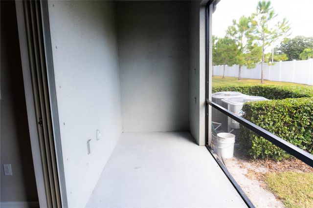 4527 GLOBE THISTLE DRIVE, Tampa, FL 33619