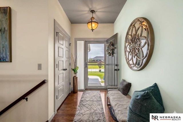 9920 S 73rd Street, Lincoln, NE 68516