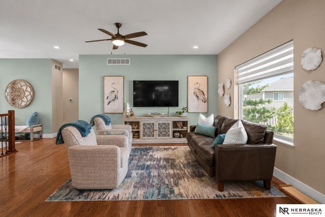 9920 S 73rd Street, Lincoln, NE 68516