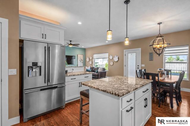9920 S 73rd Street, Lincoln, NE 68516