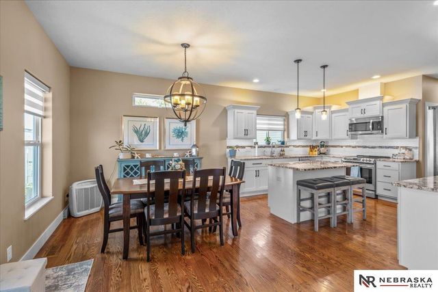 9920 S 73rd Street, Lincoln, NE 68516