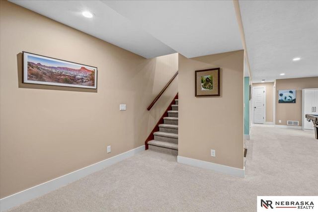 9920 S 73rd Street, Lincoln, NE 68516