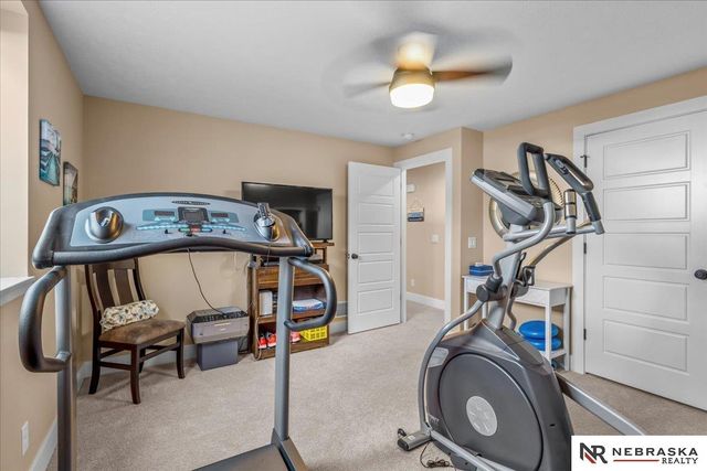 9920 S 73rd Street, Lincoln, NE 68516
