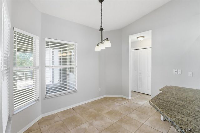1131 S Softwind Loop, Lecanto, FL 34461