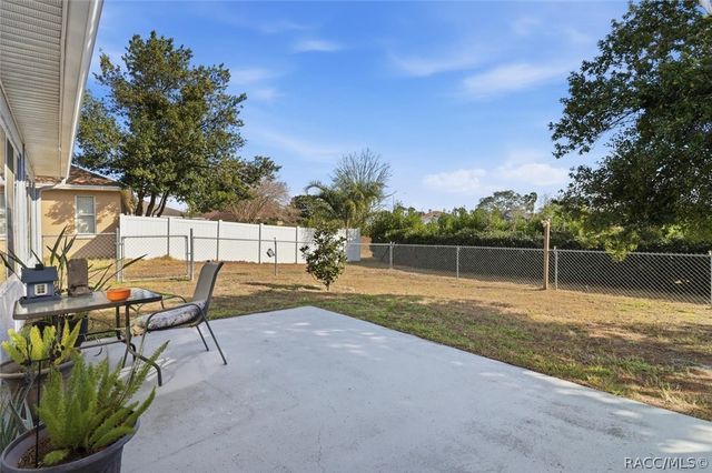 1131 S Softwind Loop, Lecanto, FL 34461
