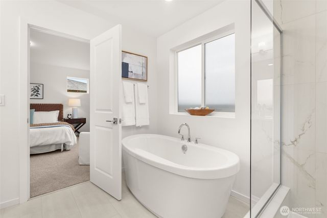 3301 219th Avenue E, Lake Tapps, WA 98391