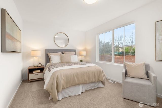 3301 219th Avenue E, Lake Tapps, WA 98391