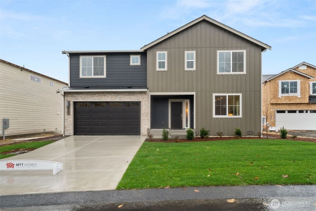 3301 219th Avenue E, Lake Tapps, WA 98391