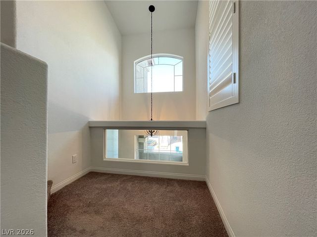 7008 Steele Canyon Street, Las Vegas, NV 89118