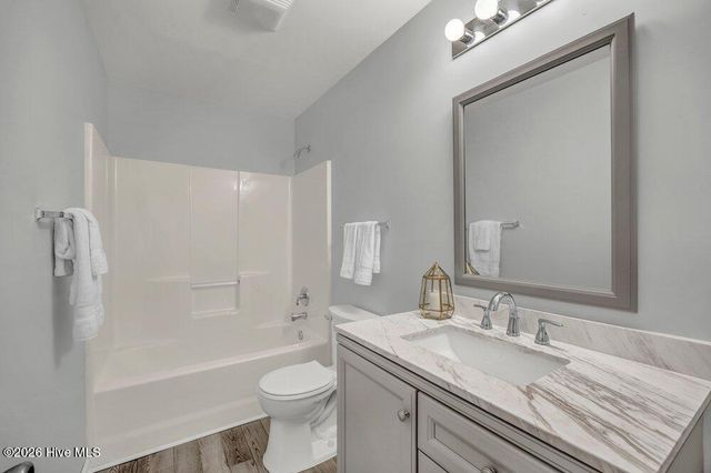 4804 College Road S Unit 31, Wilmington, NC 28412