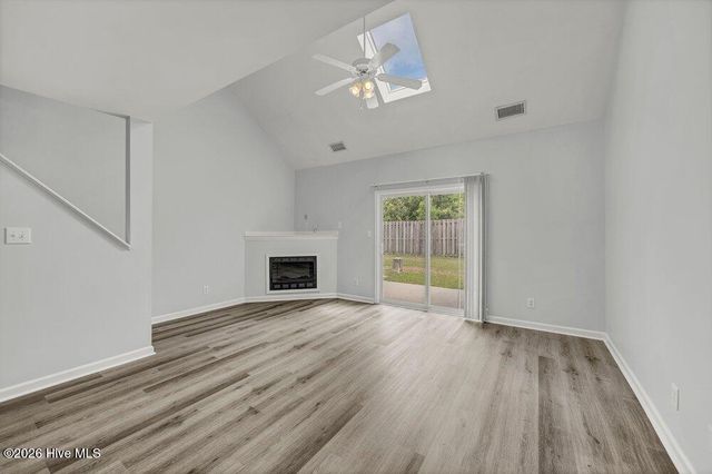 4804 College Road S Unit 31, Wilmington, NC 28412