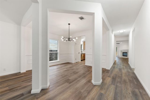 608 Haleys CV, Leander, TX 78641