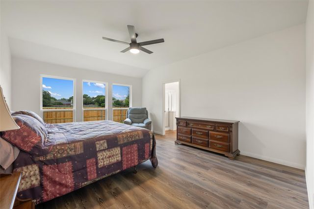 608 Haleys CV, Leander, TX 78641