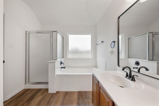 608 Haleys CV, Leander, TX 78641