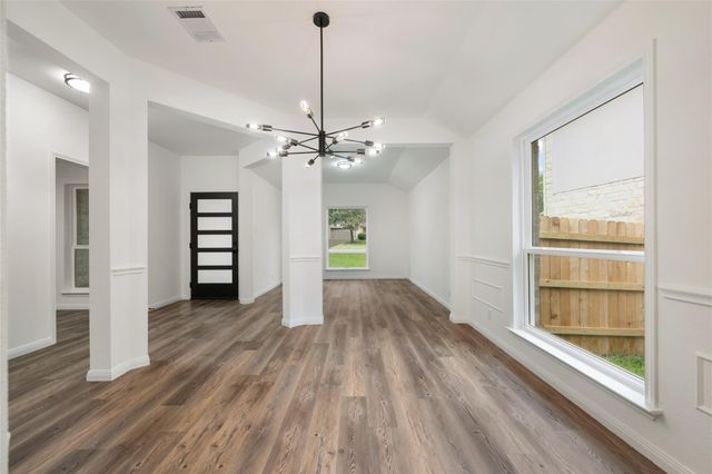 608 Haleys CV, Leander, TX 78641