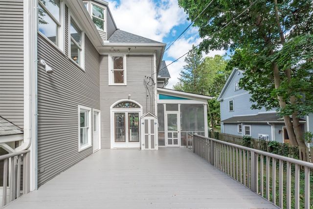 916 Olivia Avenue, Ann Arbor, MI 48104