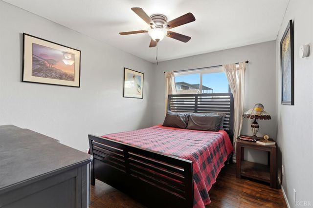 129 W Terrace Drive, Hanford, CA 93230