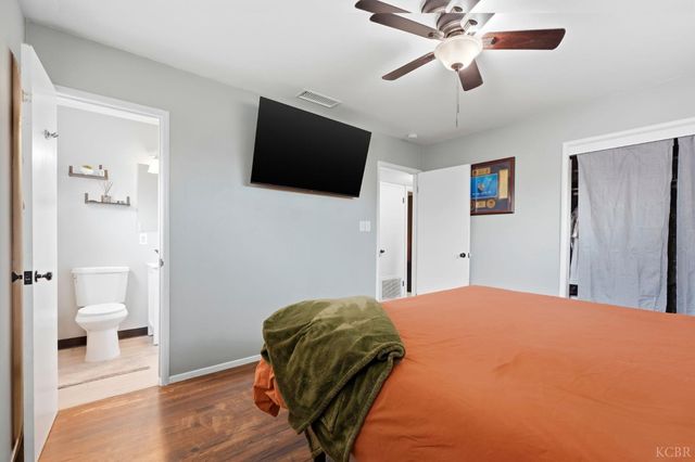 129 W Terrace Drive, Hanford, CA 93230