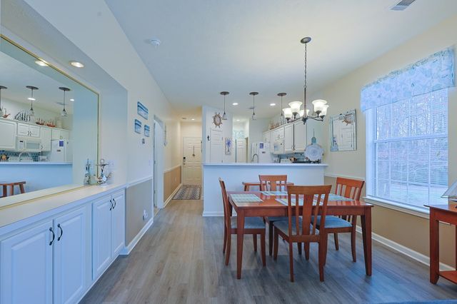 654 River Oaks Dr Apt 45D, Myrtle Beach, SC 29579