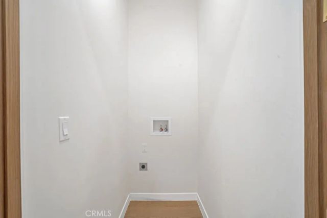 17425 Los Alimos 17423, Granada Hills, CA 91344