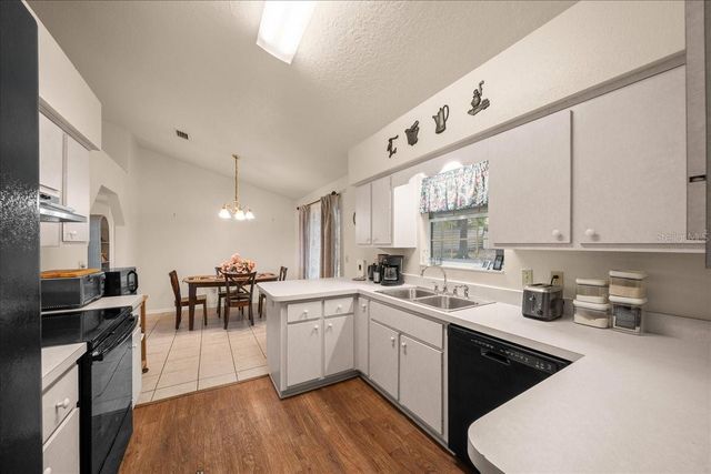 3100 NE 35TH STREET, Ocala, FL 34479