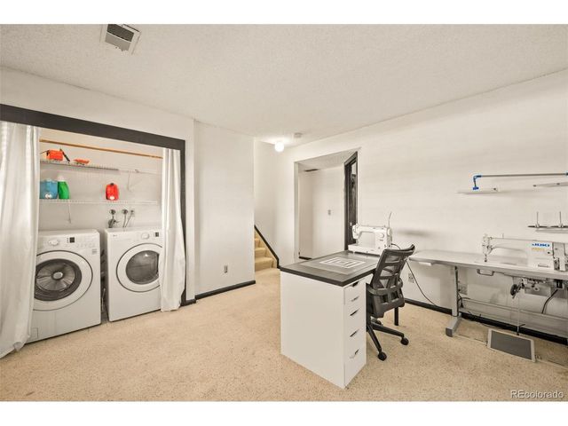 10462 W 82nd Ave, Arvada, CO 80005