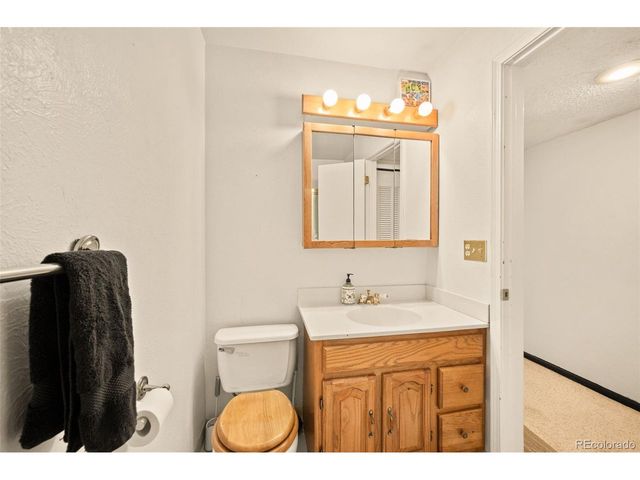 10462 W 82nd Ave, Arvada, CO 80005