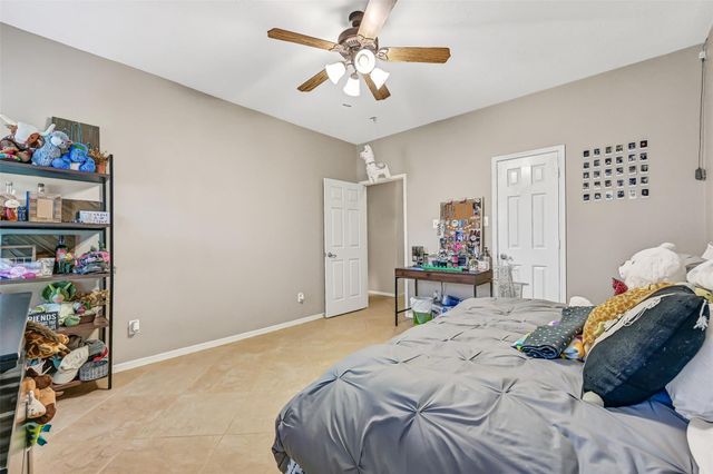 906 High Ridge Circle, Friendswood, TX 77546