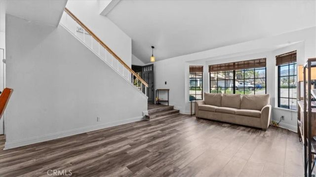 2030 Cobblefield Way, Glendora, CA 91740