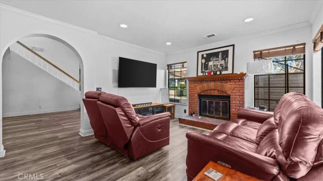2030 Cobblefield Way, Glendora, CA 91740