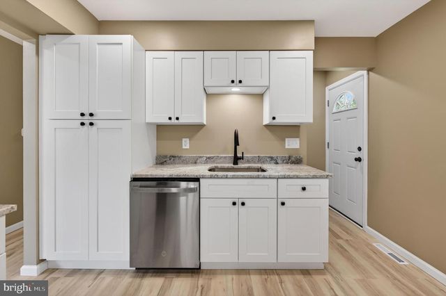 229 GARDEN AVE, Browns Mills, NJ 08015