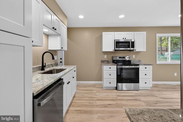 229 GARDEN AVE, Browns Mills, NJ 08015