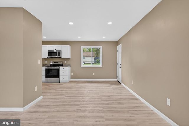 229 GARDEN AVE, Browns Mills, NJ 08015