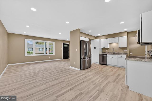229 GARDEN AVE, Browns Mills, NJ 08015
