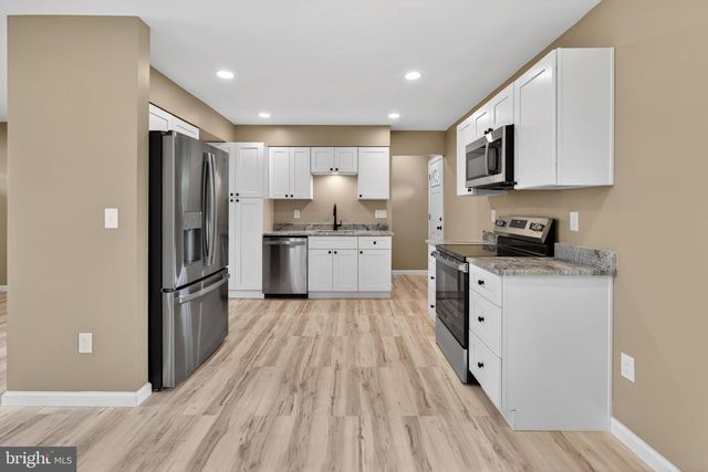 229 GARDEN AVE, Browns Mills, NJ 08015