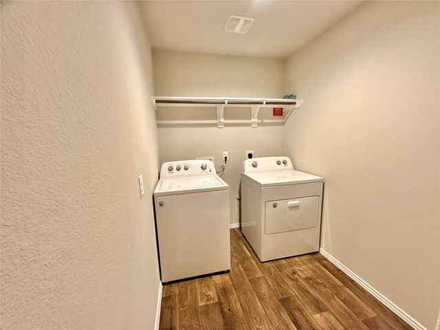 846 Autumn Flats Way, Rosharon, TX 77583