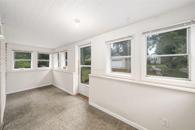 128 1st Street, Milan, MI 48160