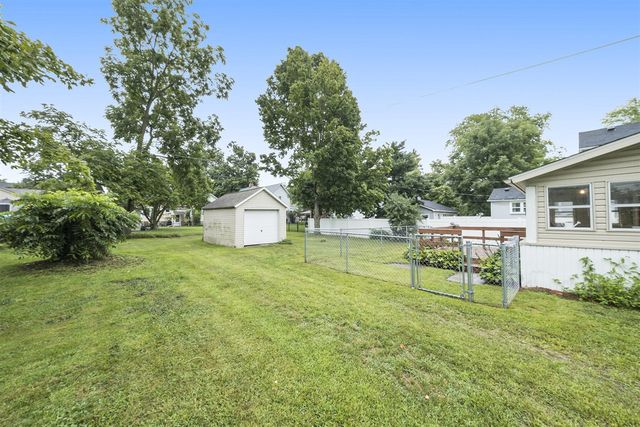 128 1st Street, Milan, MI 48160