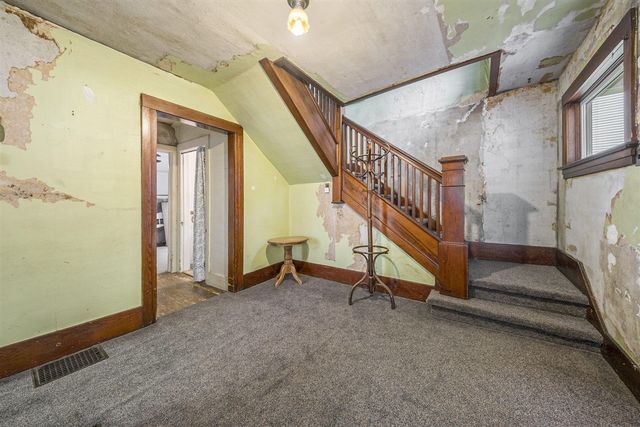 128 1st Street, Milan, MI 48160