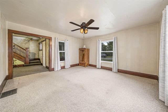 128 1st Street, Milan, MI 48160