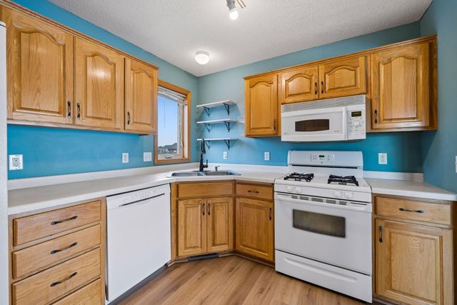 507 Glen Oaks Circle, Big Lake, MN 55309