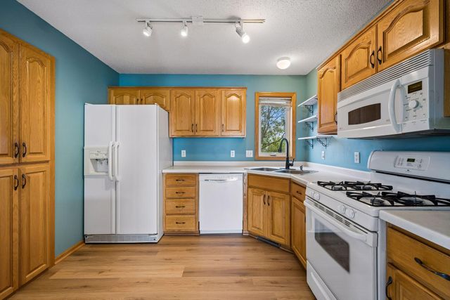507 Glen Oaks Circle, Big Lake, MN 55309