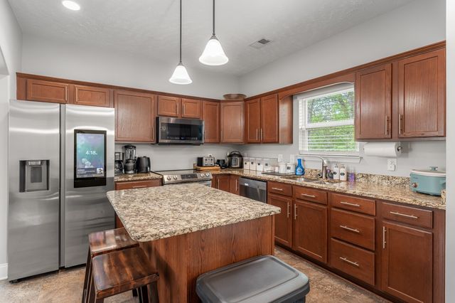 1026 Ryan Ct, Gallatin, TN 37066