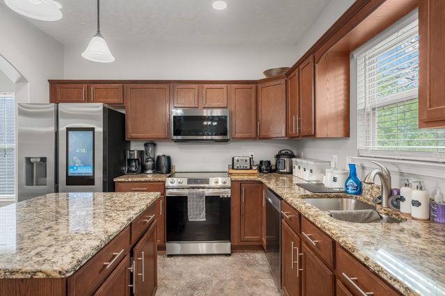 1026 Ryan Ct, Gallatin, TN 37066