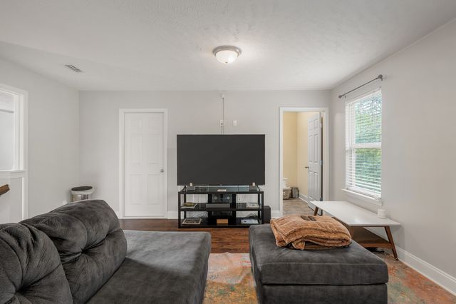 1026 Ryan Ct, Gallatin, TN 37066