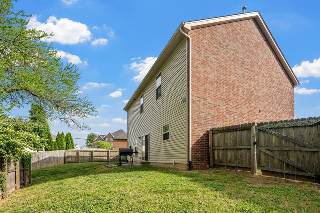1026 Ryan Ct, Gallatin, TN 37066