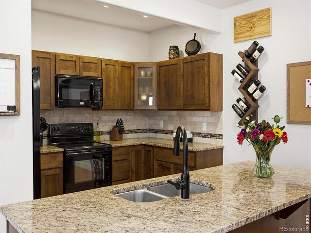 908 Ridge Runner Drive, Fort Collins, CO 80524